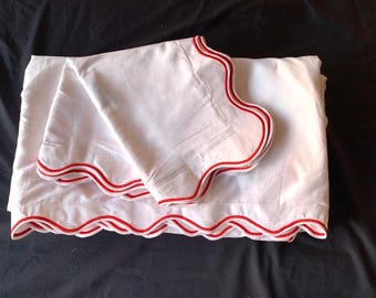 Scalloped Embroidery Border White Duvet Cover Set 100% Cotton Sateen 500 Thread Count