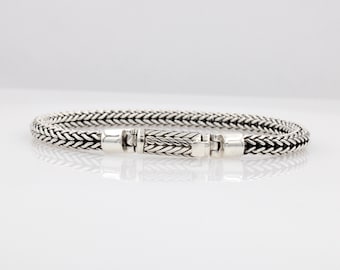 Sterling Silver 925 TulangNaga Bali Bracelet Handcrafted Bracelet for Unisex Adults, Women, Men