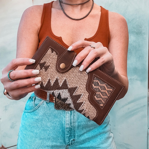 Western leather saddle blanket wallet