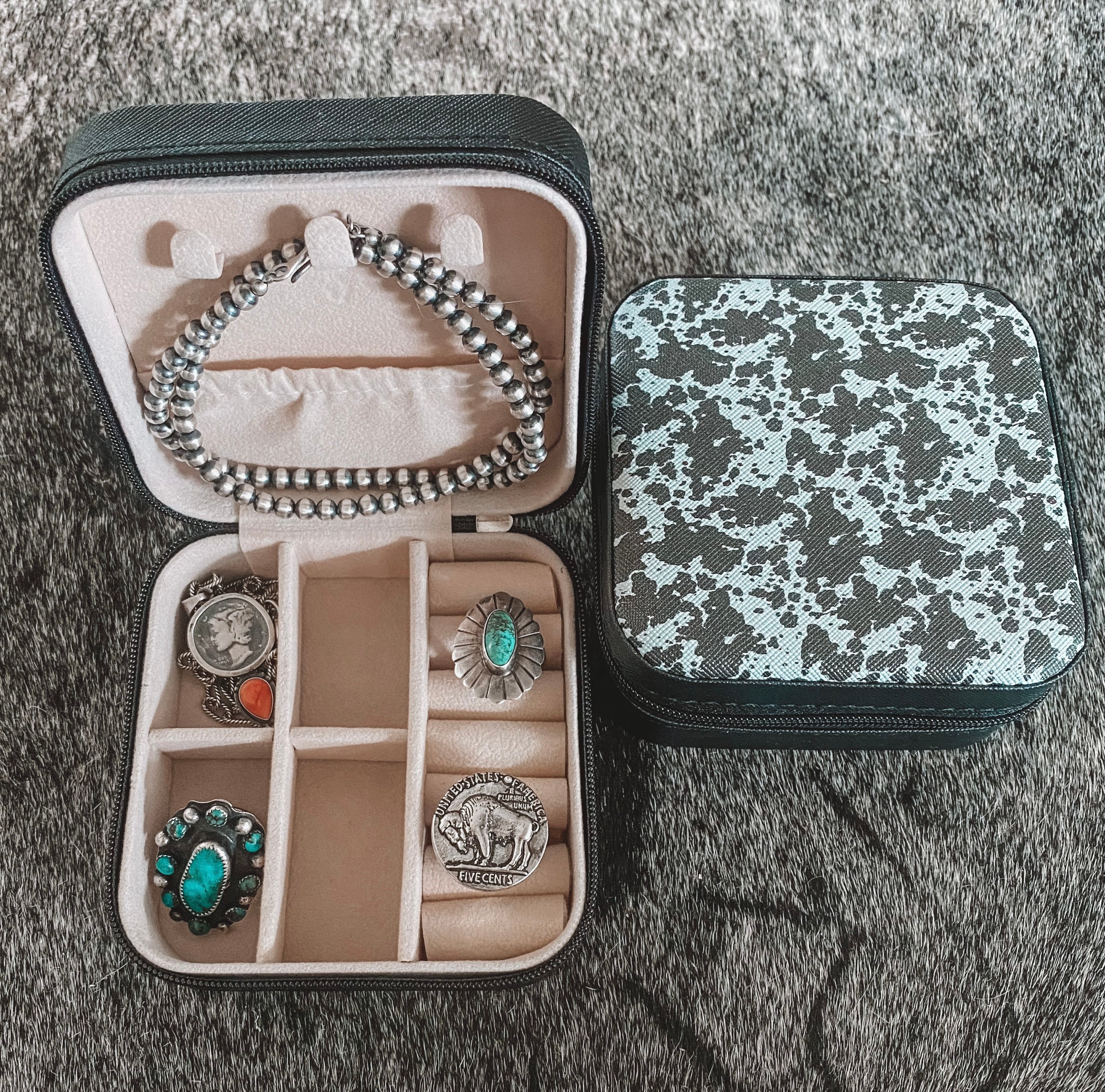 Travel Series - The Santa Fe Zippered Jewelry Case