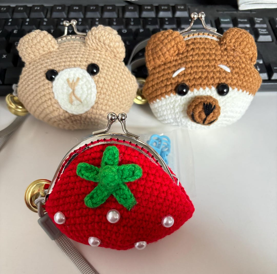 Monedero de ganchillo, monedero con forma de oso y perro de fresa