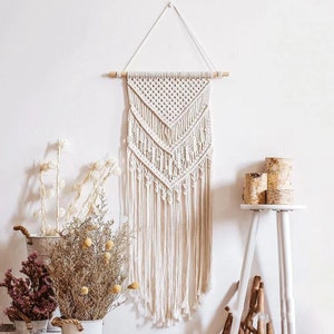 Macrame Tapestry, Wall Art Decoration, Wall Hanging, Bohemian Home Decor tapestry, Handmade Tapestry, Handmade Wall Hanging, Gift