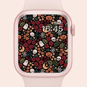 Apple Watch Wallpaper Spooky Fall Pumpkin | Halloween  | Autumn Orange Aesthetic Background