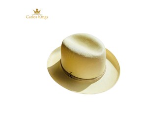 Ecuadorian Style Panama Hat with gold trims and gold star;  100 % paper straw in Beige. Size Small - medium. Summer hat