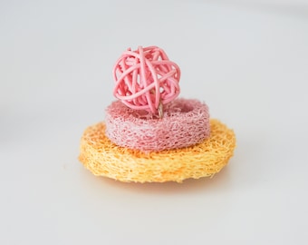 Fruity Loofah Cake Chew | Hamsters, Bunnies, Rabbits, Guinea Pigs, Rats, Mice, Gerbils