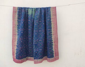 Maniona Crafts Kantha Steppdecke - Handgefertigte Vintage Tagesdecke Aus Baumwolle