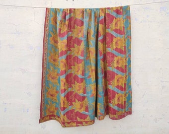 Vintage Kantha Quilt Indian kantha blanket and throw, Bedspread Reversible Kantha Throw Hand stitched Quilt Indian Ralli Quilt Handmade Cott