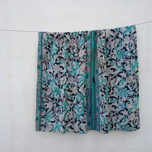 Reversible Kantha Quilt: Hand-Stitched Vintage Indian Throw Blanket