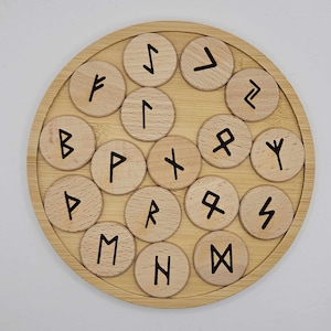 25 wooden runes