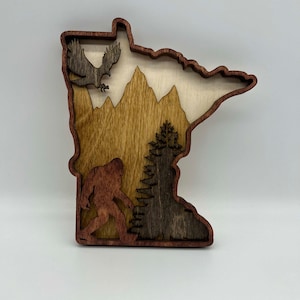 Minnesota Bigfoot SVG digitaler Download, Glühlampe, Laserschnittdatei, Big Foot US Bundesstaaten, 4 Schichten.