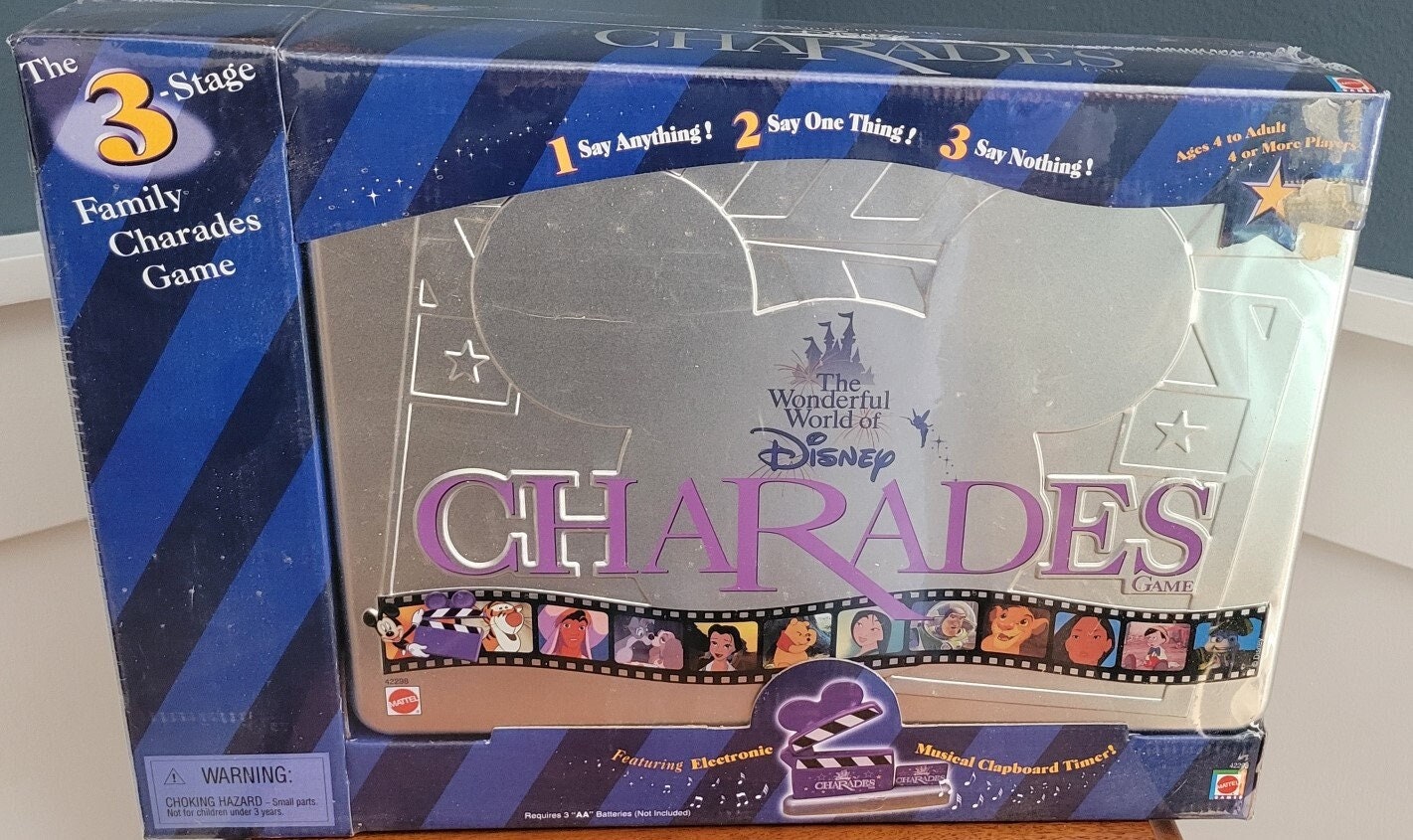 Toy Train And Walkers Collectible Tin Box - Auctioneering - View #5