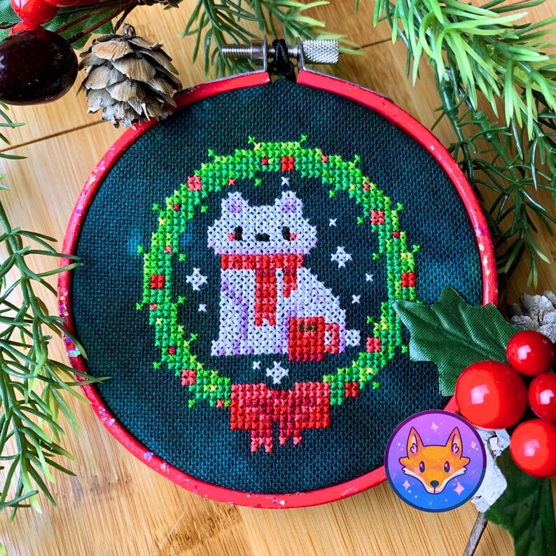 Snöig isbjörn - Julgransprydnad Korsstygnsmönster bild 2