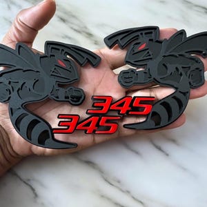 345 Hornet Badges Emblem BEE (2) Red Eye Matte on Black BADGES Fender Angry Aggressive