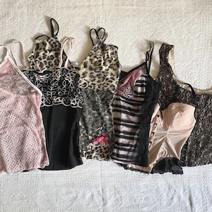 Vintage Y2K fairycore coquette whimsy gothic milkmaid cami tops - size S-M