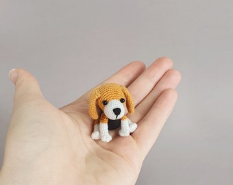 Beagle Dog 4,5 cm Amigurumi Crochet, Dog lover gift, mini dog, Crochet dog, Miniature beagle mom gift