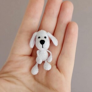 Mini perro de 4,5 cm, regalo para amantes de los cachorros pequeños, juguete de peluche en miniatura, animal de bolsillo