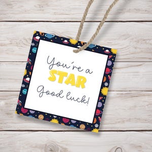 Etichetta portafortuna "Sei una stella" stampabile - Etichetta regalo "Sei una stella" stampabile a tema spaziale - Etichetta regalo per l'ultimo giorno di scuola dell'insegnante