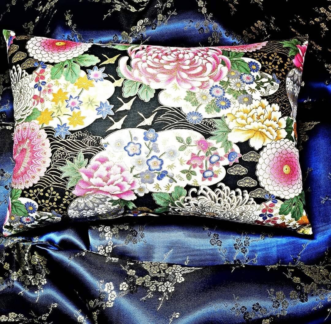 Coussin Décoratif Temari Pivoine Sakura Chrysanthème Grues