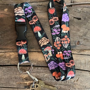 Mushrooms Lanyard with Release Buckle and Keychain Holder