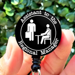 Lustige ID-Abzeichen-Rollen | Die Büro Assistentin Zum Regionsleiter | ID-Kartenhalter | Krankenschwester Geschenk | Krankenschwester Abzeichen Reel | Niedliches Ausweishalter