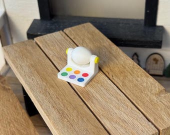 Eieranmalmaschine Miniatur | Ei mit 6 Farben | Dekoration | Ostern | Puppenhaus | Wichtelzubehör