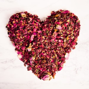 Biodegradable Confetti Litres | Red, Pink Rose Petals & Lavender Mix | Bulk Confetti | Perfect for Wedding Confetti Cones Bags | Natural Eco