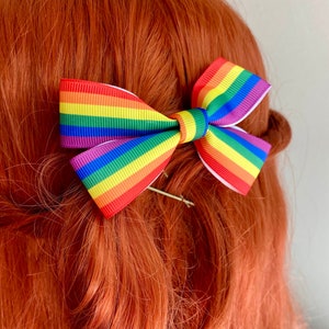 Small Pride Flag Hair Bow