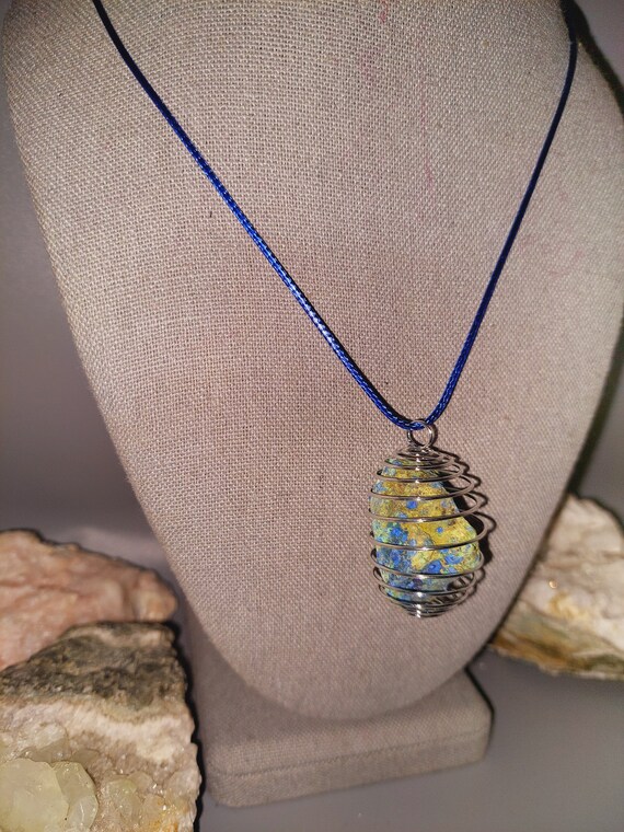 Shattuckite! Raw Shattuckite with Chrysocolla Necklace - Stone of Intuition, Mediumship, Telepathy and Psychic Abilities! higher knowledge!