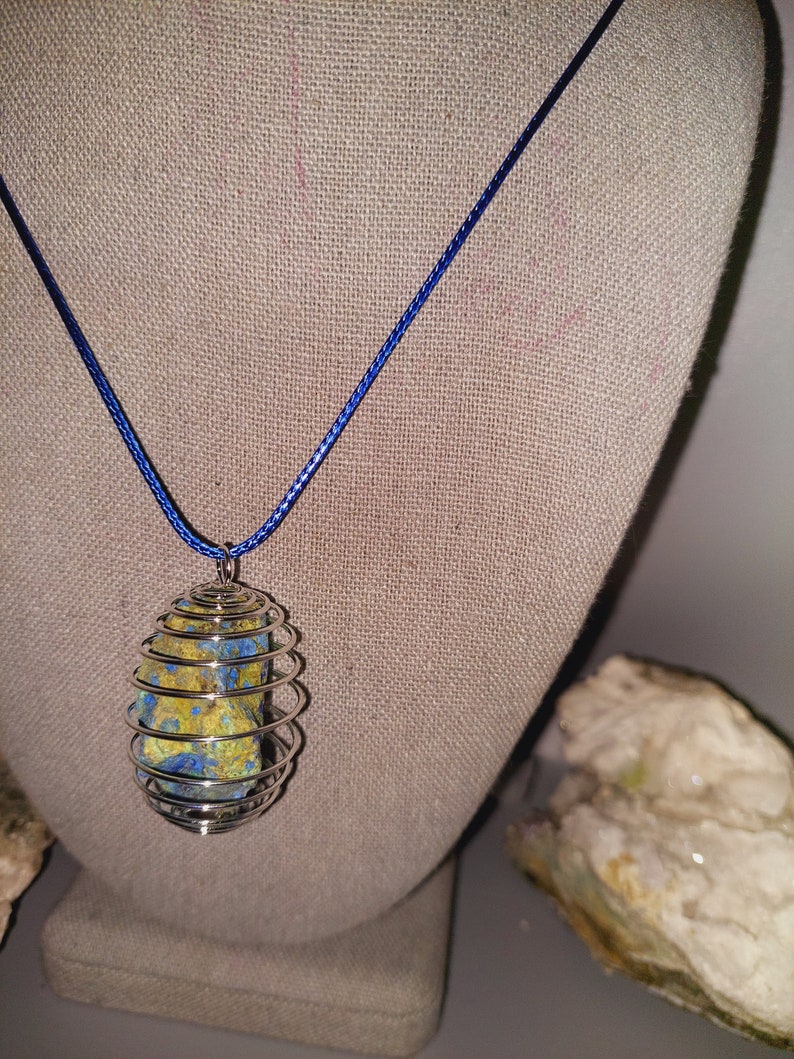 Shattuckite! Raw Shattuckite with Chrysocolla Necklace - Stone of Intuition, Mediumship, Telepathy and Psychic Abilities! higher knowledge! image 7