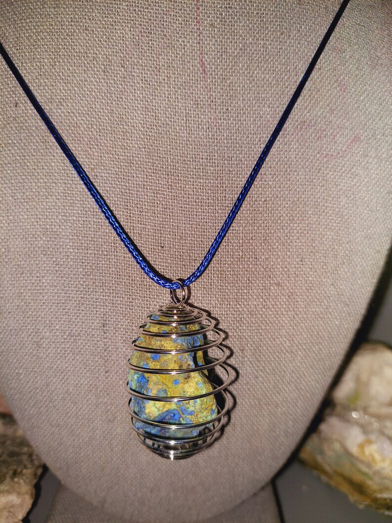 Shattuckite! Raw Shattuckite with Chrysocolla Necklace - Stone of Intuition, Mediumship, Telepathy and Psychic Abilities! higher knowledge! image 8