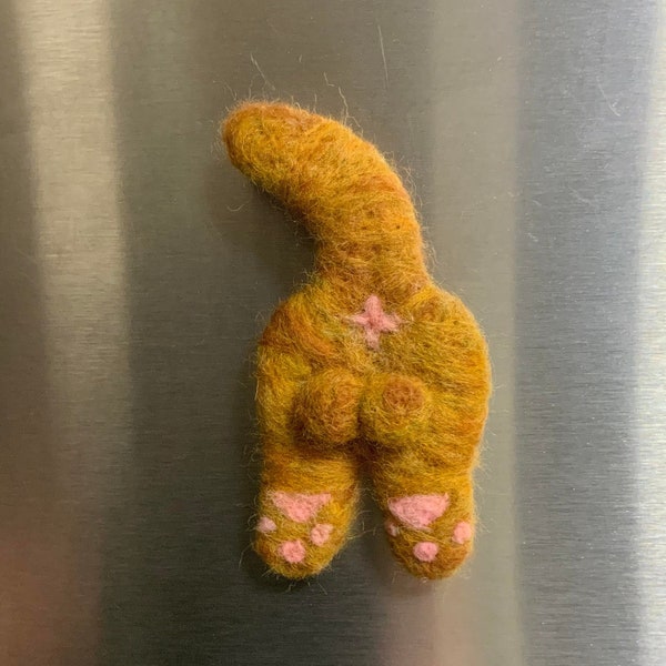 Cat butt fridge magnet, needle felted cat butt, novelty magnet, funny magnet, male cat magnet, home decor, housewarming gift