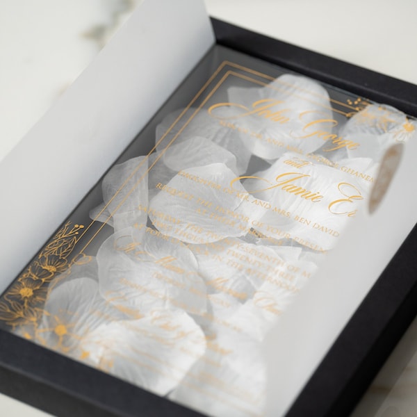 Luxury Wedding Invitation with Customizable Box, gold foil Print Acrylic Invitations With Black Box, with artificial white petals