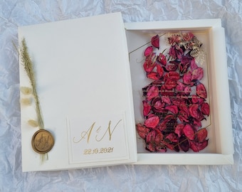 Glam Wedding Invitation with Customizable Box, Gold Foil Acrylic Invitations With Ivory Box, decoration with dry red roses and gold wax seal