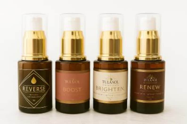 REVERSE Face Serum– All-in-One Natural Cleanser, Toner & Moisturizer for Radiant, Youthful Skin | TULASOL Botanicals. afbeelding 2
