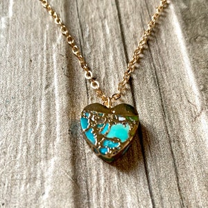 Venice Turquoise Heart Necklace. Gold.