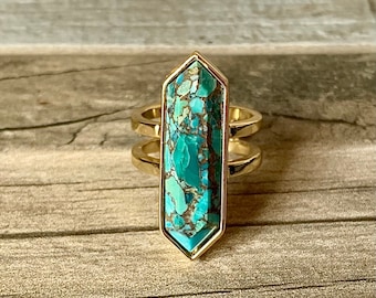 Ovoid Turquoise Faceted Gold Ring