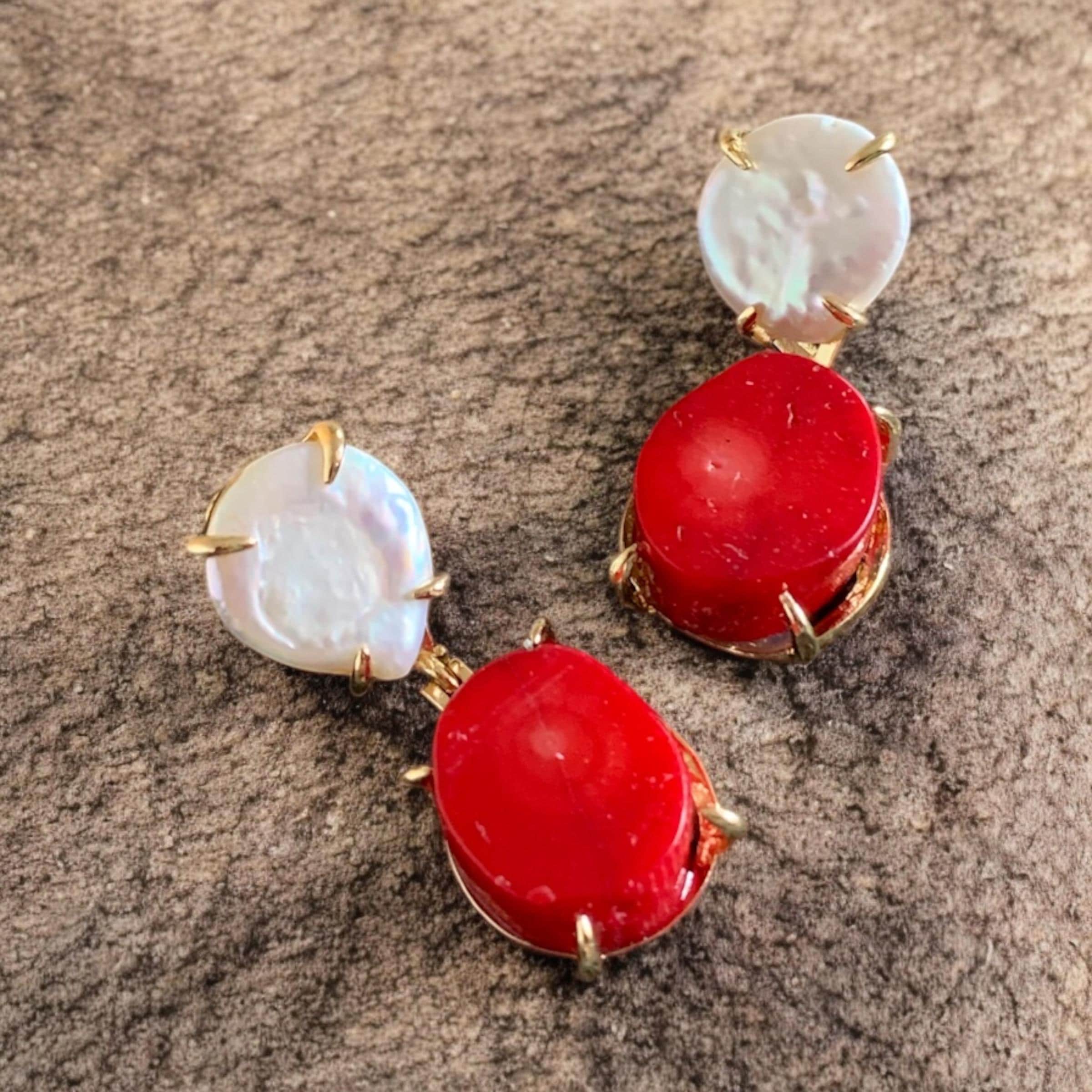 貴重な珊瑚のイヤリング ゴールド - Etsy 日本