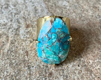 Luxe Faceted Turquoise Ring, Gold.