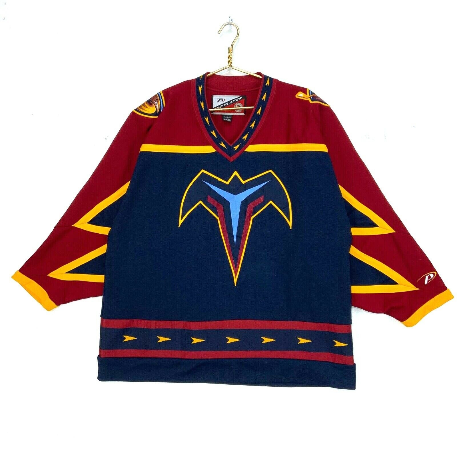 Atlanta Thrashers White Jersey Pin