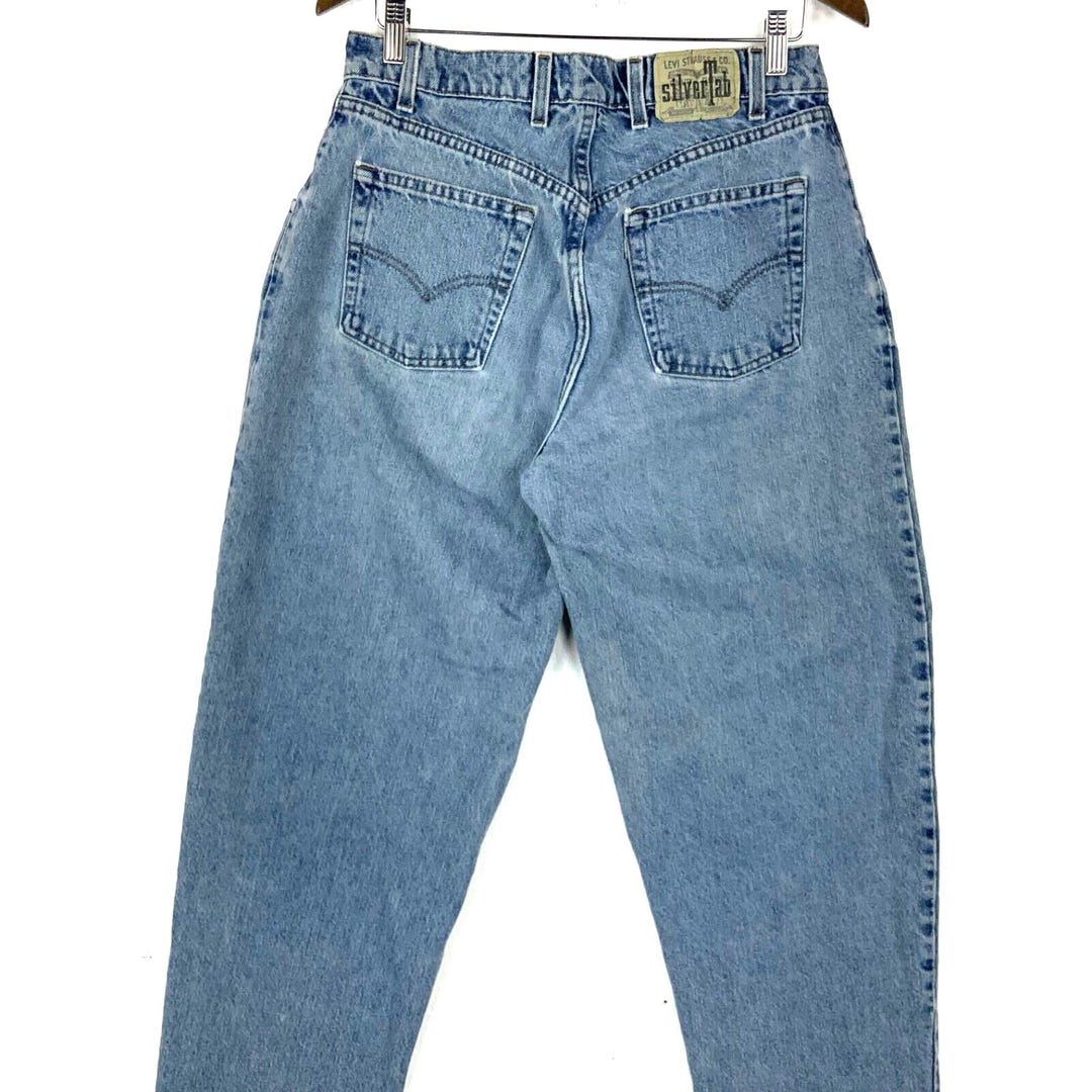 Vintage Levi's Silver Tab Oversized Denim Jeans Size W36