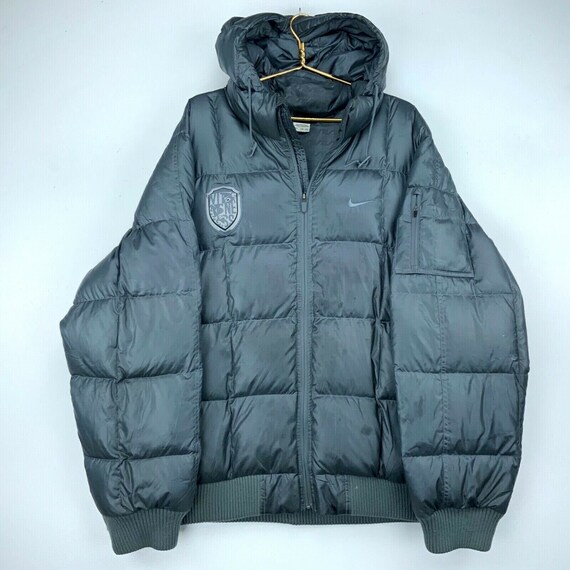 Lebron james nike coat Clearance