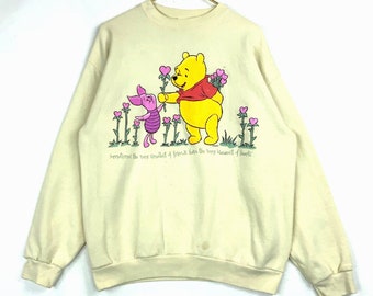 Vintage Winnie The Pooh Valentine’s Day Disney Sweatshirt Crewneck Size Large