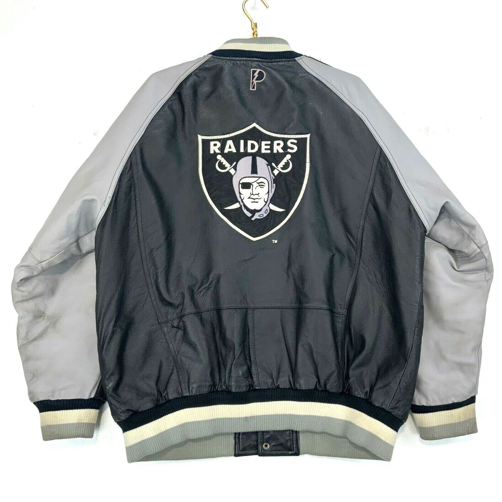 la raiders vest