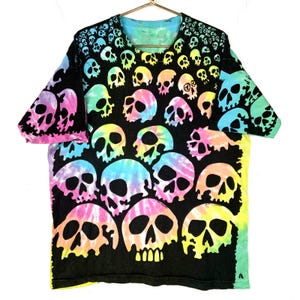 Vintage Liquid Blue T-Shirt XL Single Stitch 1992 Skulls All Over Print 90s