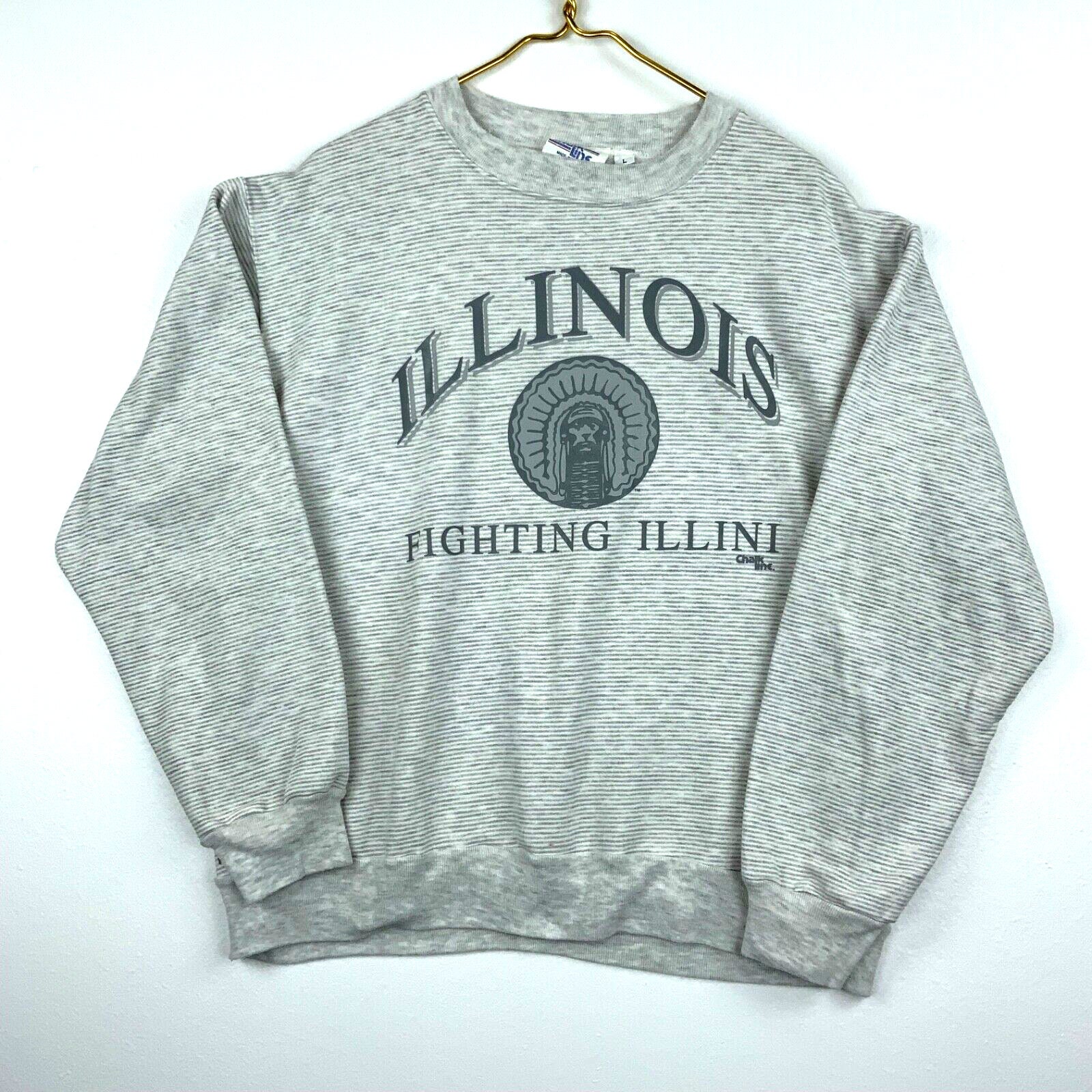 Illinois Fighting Illini Chief Illiniwek Vintage Distressed Off-White Logo  T-Shirt – Gameday Spirit Fanstore