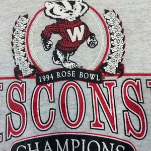 Vintage Wisconsin Badgers Sweatshirt Crewneck Large Gopher Gray Ncaa 90s image 5