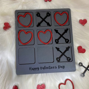 Valentine&#39;s Tic-Tac-Toe | Tic-Tac-Toe | Gift for Kids | Gift for Her | Gift for Him | Valentine&#39;s Gift | Love XOXO Game | Anniversary