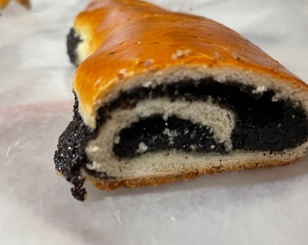 Poppyseed Roll