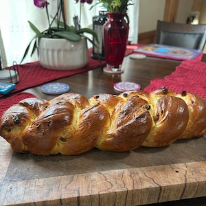 Hungarian Kalacs Bread: Handmade Egg Twist Challah with Raisins