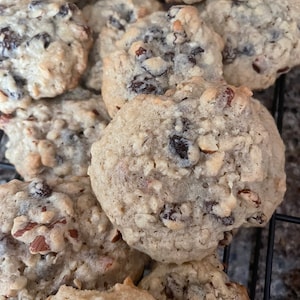 Oatmeal Raisin with Almonds